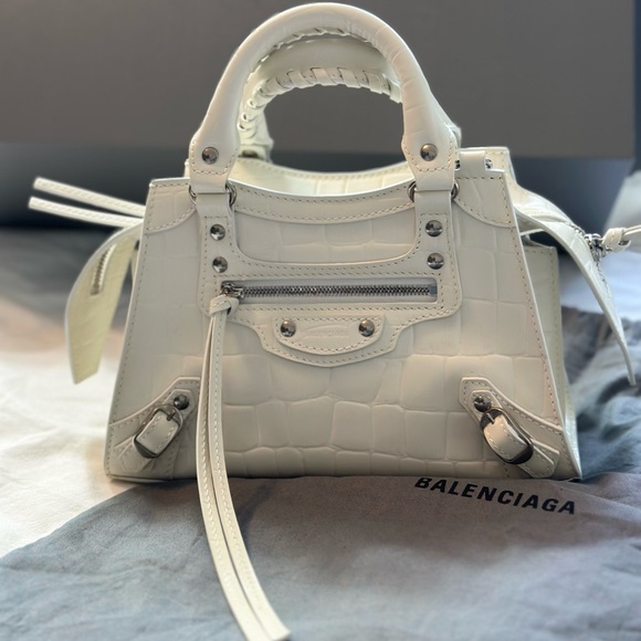Balenciaga 
White Croc Super Nano Neo Classic Bag (brand new) - Picture 4 of 10